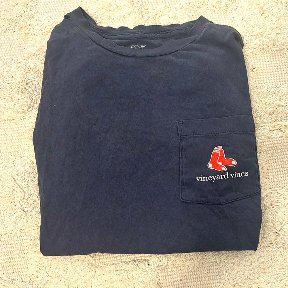red sox vineyard vines tee
